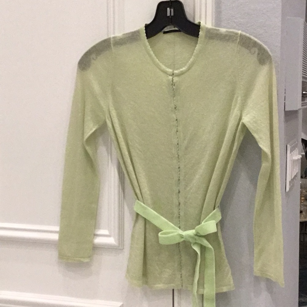 Elie Tahari Cashmere Sweater